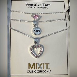 Mix It 3 piece silver cubic zirconia necklace set pink stone heart love